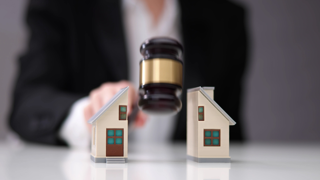 selling home during a divorce in Texas